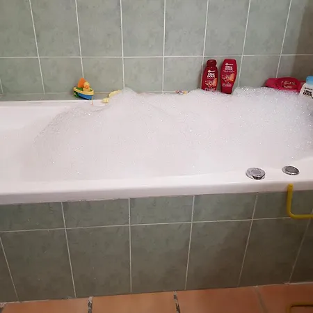 De Standing 4 Personnes, Pied Des Pistes, Parking Appartement *